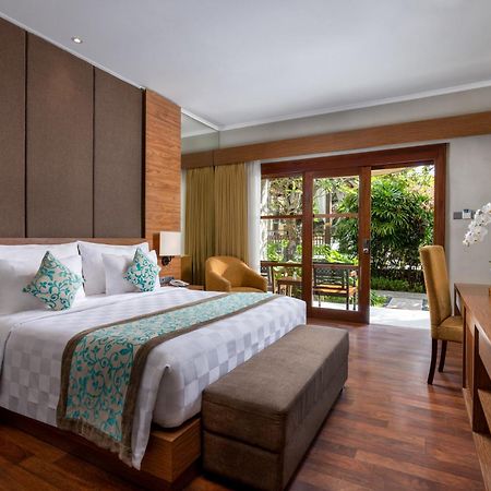 Adhi Jaya Hotel Кута Екстер'єр фото