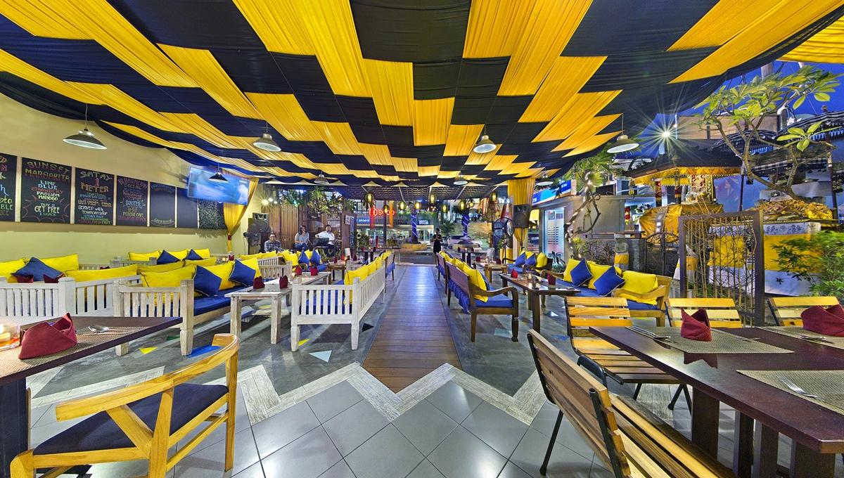 Adhi Jaya Hotel Кута Екстер'єр фото