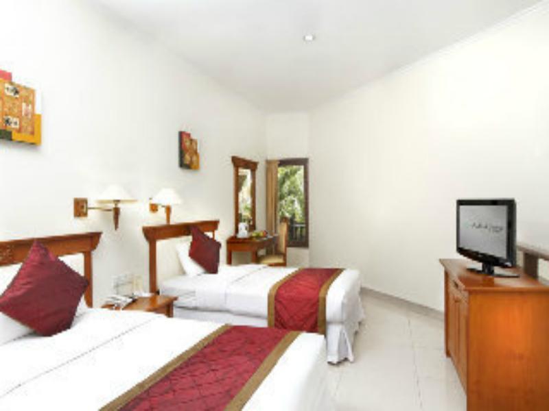 Adhi Jaya Hotel Кута Екстер'єр фото