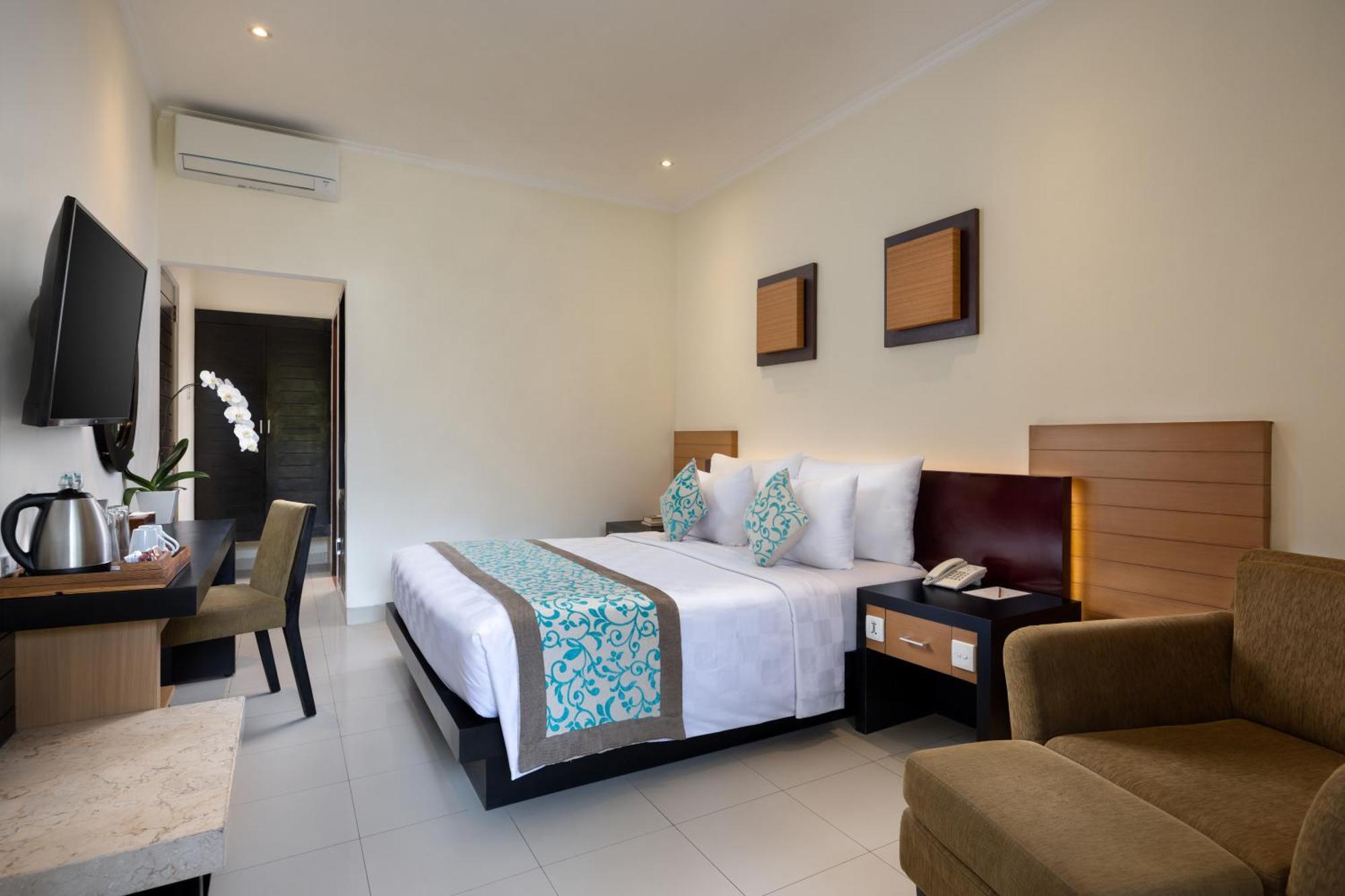 Adhi Jaya Hotel Кута Екстер'єр фото